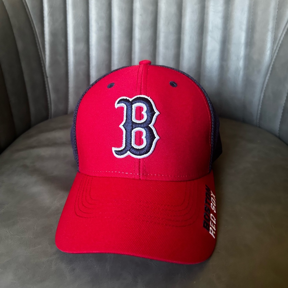 Boston Red Sox Baseball Hat Cap. Men’s One Size Used 1 time, Great Condition